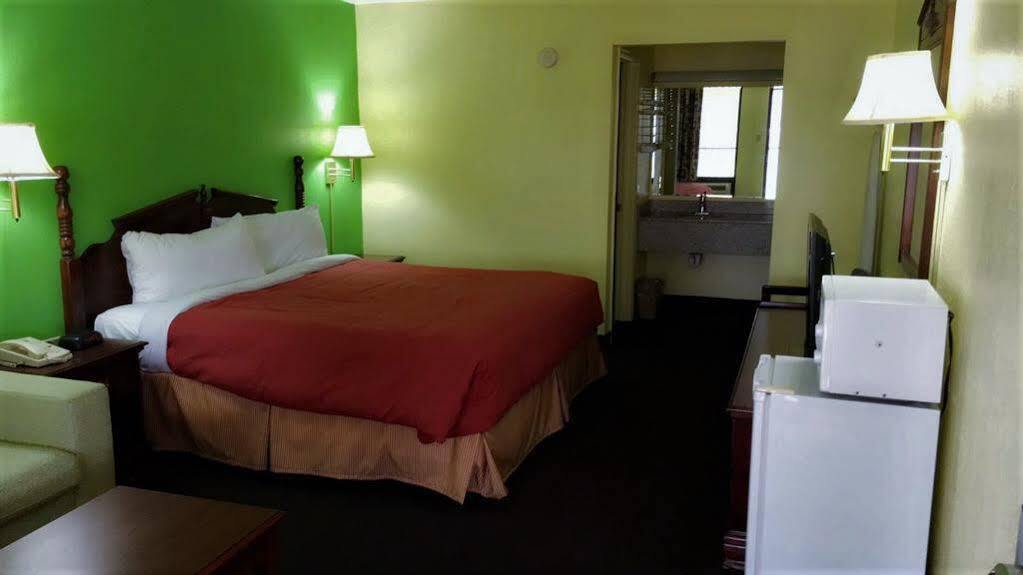 Executive Inn Scottsville Exteriér fotografie